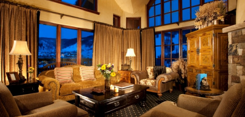THE PINES LODGE image 3