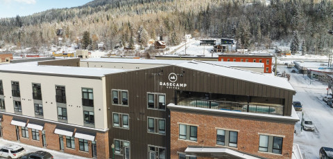 BASECAMP SUITES REVELSTOKE image 2