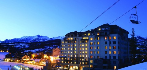 THE SUMMIT HOTEL image 1
