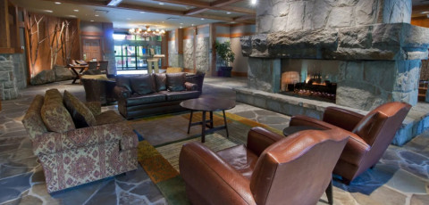 FIRST TRACKS LODGE - WHISTLER CREEKSIDE image 3