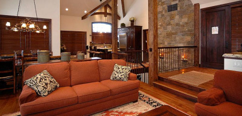 WOODRUN PLACE CONDOMINIUMS image 3